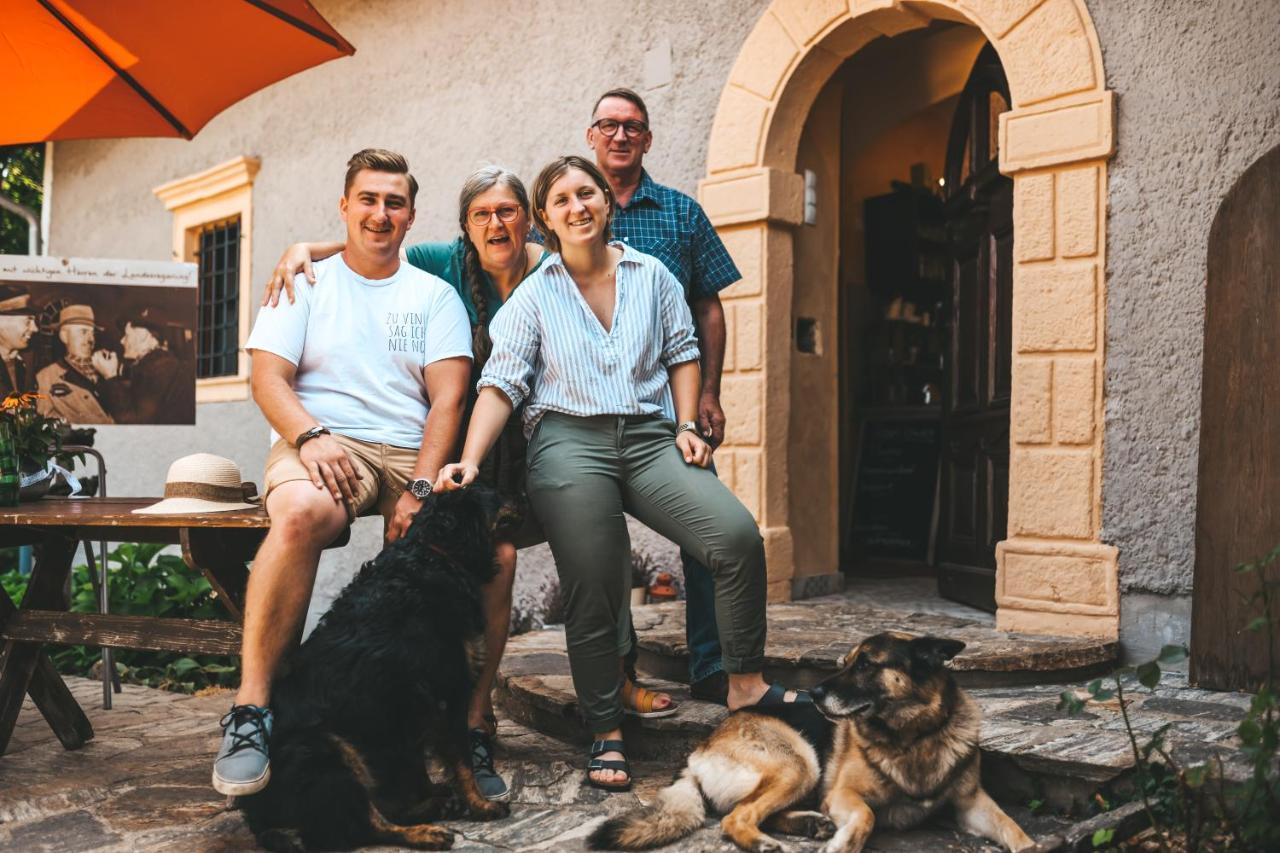 Kultur Weingut Kaestenburg Ratsch an der Weinstrasse Ngoại thất bức ảnh
